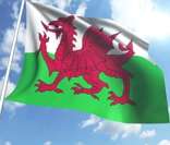 Bandeira do País de Gales hasteada em Cardiff, capital do país