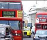 Trânsito na Inglaterra: motoristas usam faixa da esquerda (foto da cidade de Londres)