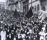Grevistas durante manifestação em São Paulo na Greve Geral de 1917