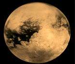 Titã: maior lua de Saturno e presença de água