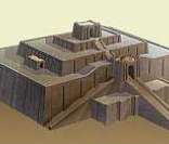Modelo de um Zigurate (templo mesopotâmico)