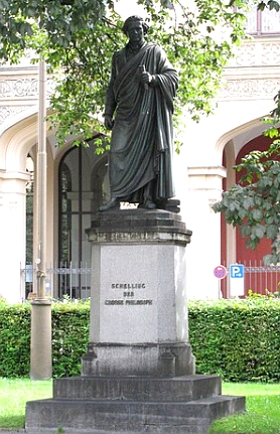 Estátua em homenagem a Friedrich Schelling