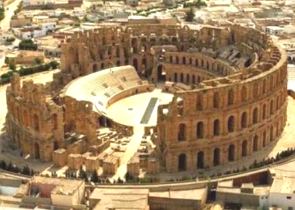 Anfiteatro romano na Tunísia
