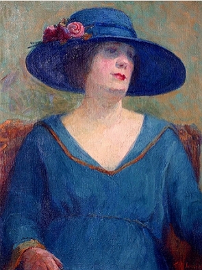 Pintura mostrando uma mulher branca e jovem, usando um vestido azul e um chapéu azul com flores do lado.
