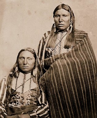 Guerreiros Comanches Foto de dois guerreiros comanches em 1870.
