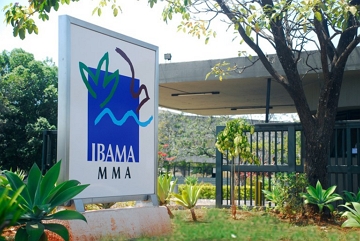 Entrada da sede do IBAMA Foto da entrada da sede do IBAMA
