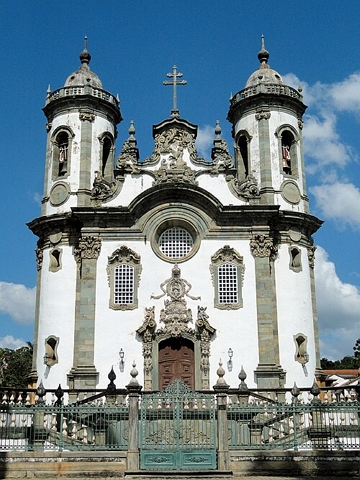 Igreja de São Francisco de Assis em São João del-Rei, projeto de Aleijadinho Igreja de São Francisco de Assis em São João del-Rei, projeto de Aleijadinho