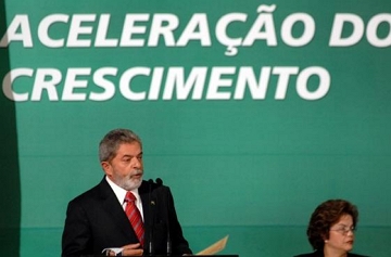 Lançamento do PAC Presidente Lula lançando o PAC em janeiro de 2007