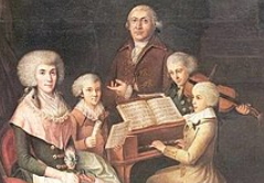 Mozart criança tocando clavicórdio em companhia da família