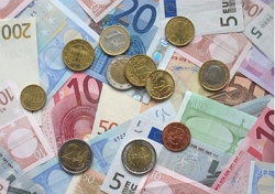 Notas e moedas de Euro que circulam atualmente na Zona do Euro