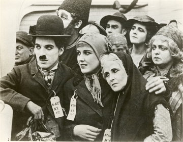 O imigrante, filme de Charles Chaplin Charles Chaplin em cena do filme O imigrante, de 1917