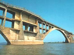 Ponte sobre o rio Paraguai na cidade de Corumbá