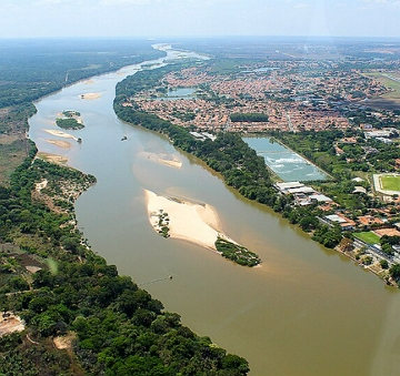 Fotografia a&eacute;rea do rio Parna&iacute;ba
