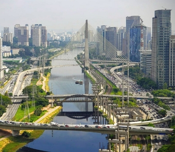 rio Pinheiro em São Paulo Imagem aérea do rio Pinheiro em São Paulo
