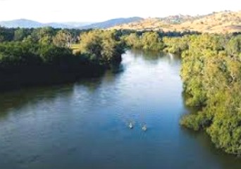 Foto de um trecho do rio Murray na Austr&aacute;lia