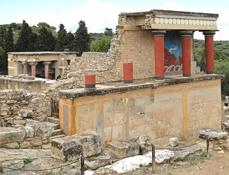 Foto das ruínas do Palácio de Cnossos