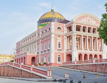 Teatro Amazonas na cidade de Manaus Teatro Amazonas na cidade de Manaus