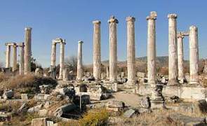 Ruínas do templo de Afrodite na Turquia